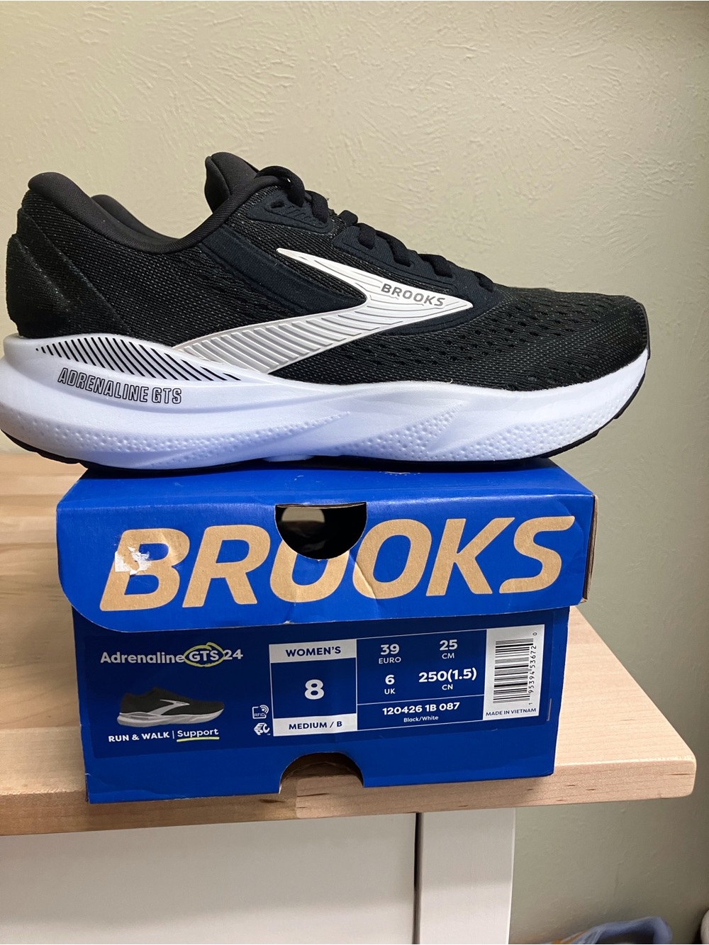 Brooks Women's Adrenaline GTS 24